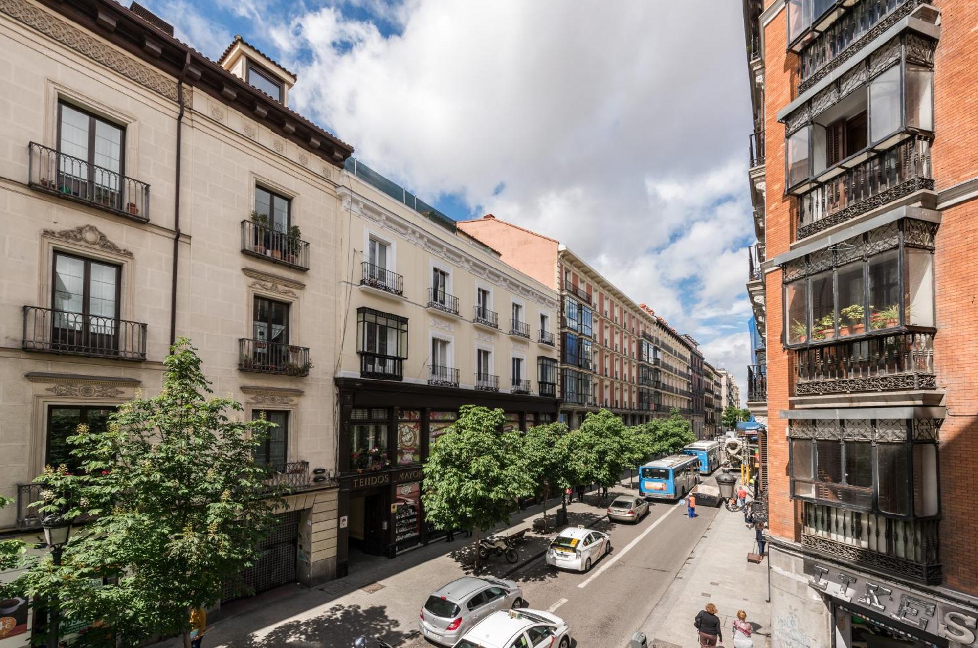 Atocha Corner - Barrio de las Letras Madrid Exterior foto